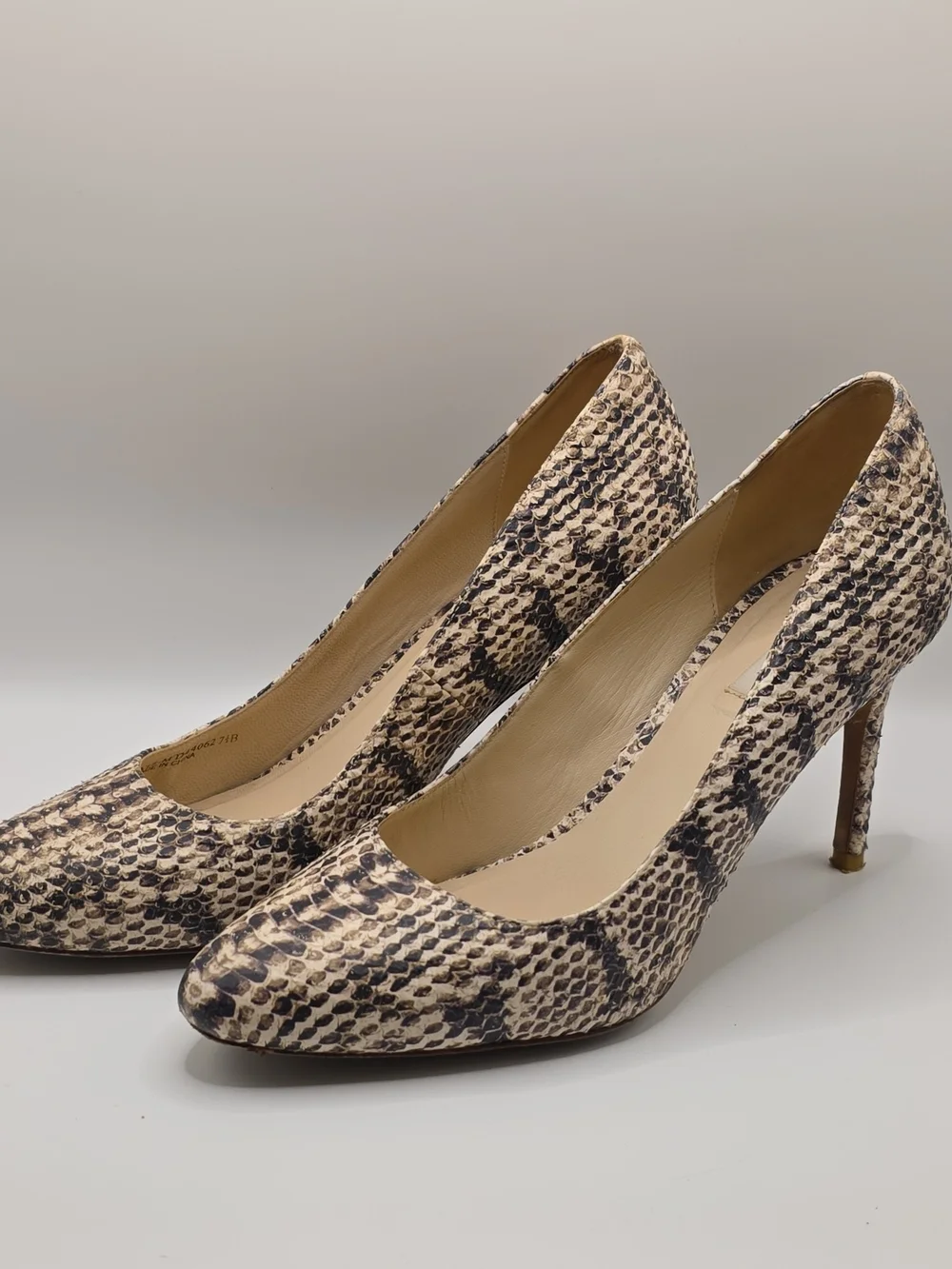 Cole Haan Snake-Print Leather Pointed Toe Pumps Size 7.5B